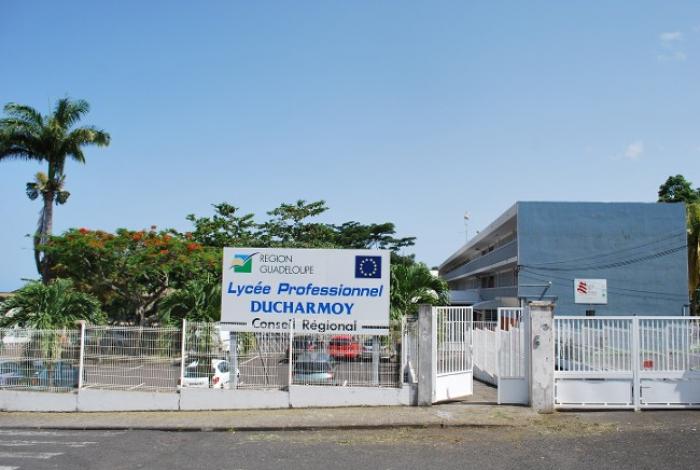 Un élève poignarde son camarade de classe à Saint-Claude