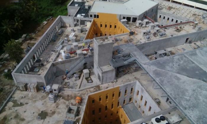 Un ouvrier chute lourdement sur le chantier du CHU