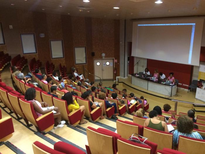 Un rendez-vous pour informer sur des actions d'accompagnement des femmes touchées par un cancer