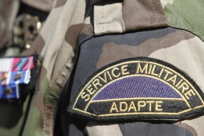 Un stagiaire du RSMA poignardé