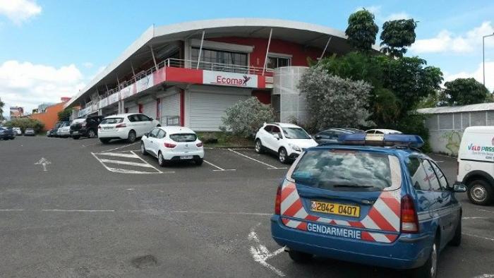 Un supermarché braqué au Lamentin