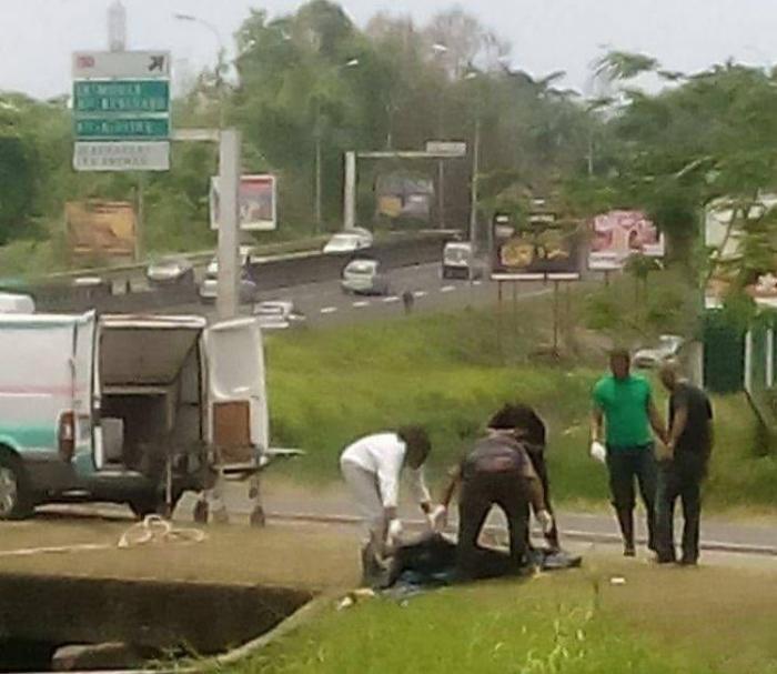 Une autopsie sur le cadavre du canal de Grand Camp