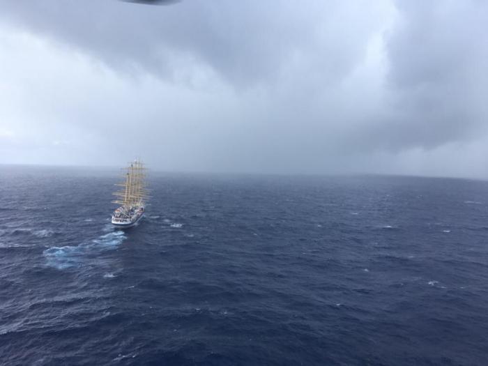 Une évacuation sanitaire d'une jeune fille en plein océan Atlantique