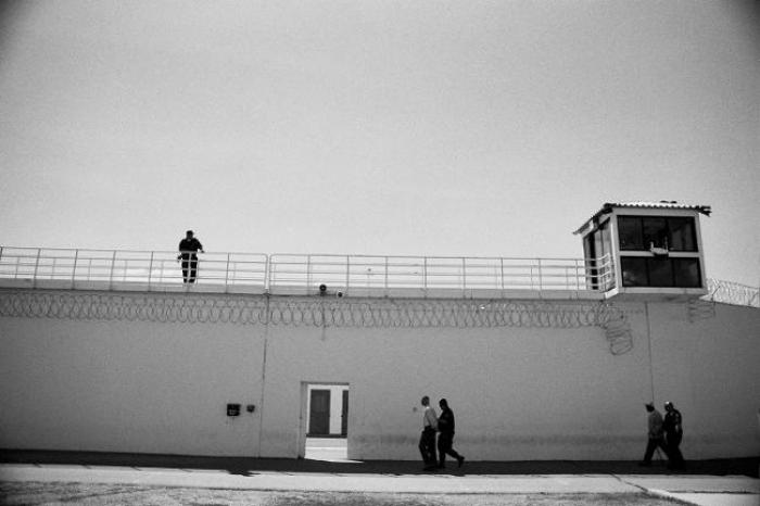 Violences et racket en prison