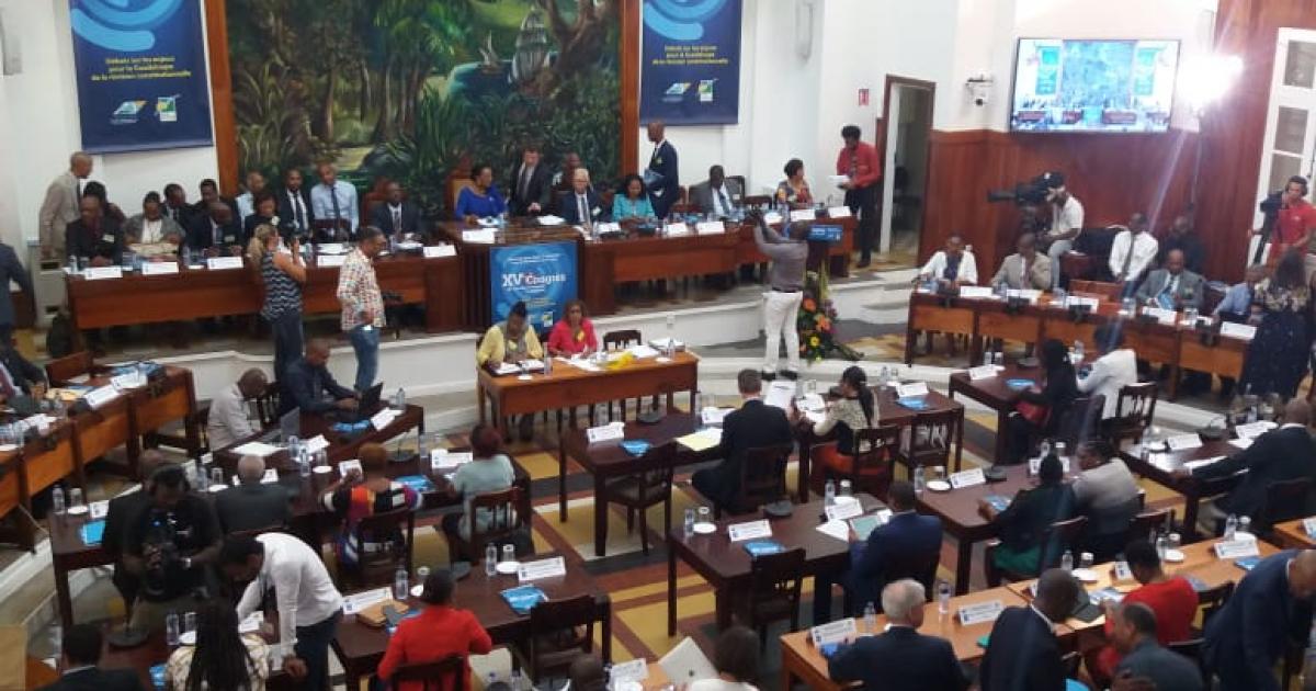 Bilan de la première journée du congrès des élus