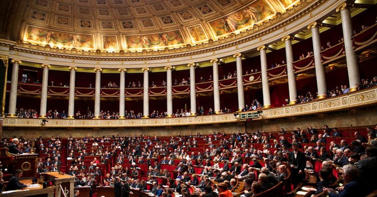 Législatives : dates clés, candidatures, votes, ce qu'il faut savoir après la dissolution de l'Assemblée Nationale