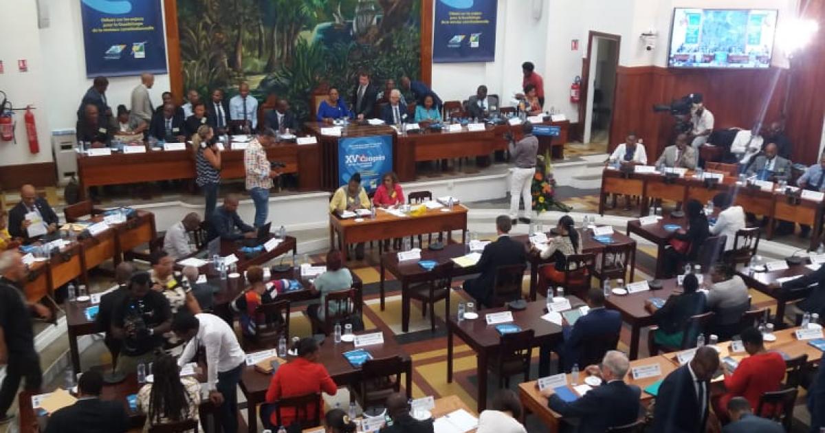     





L'avenir de la Guadeloupe au centre des débats du 15ème congrès des élus 




