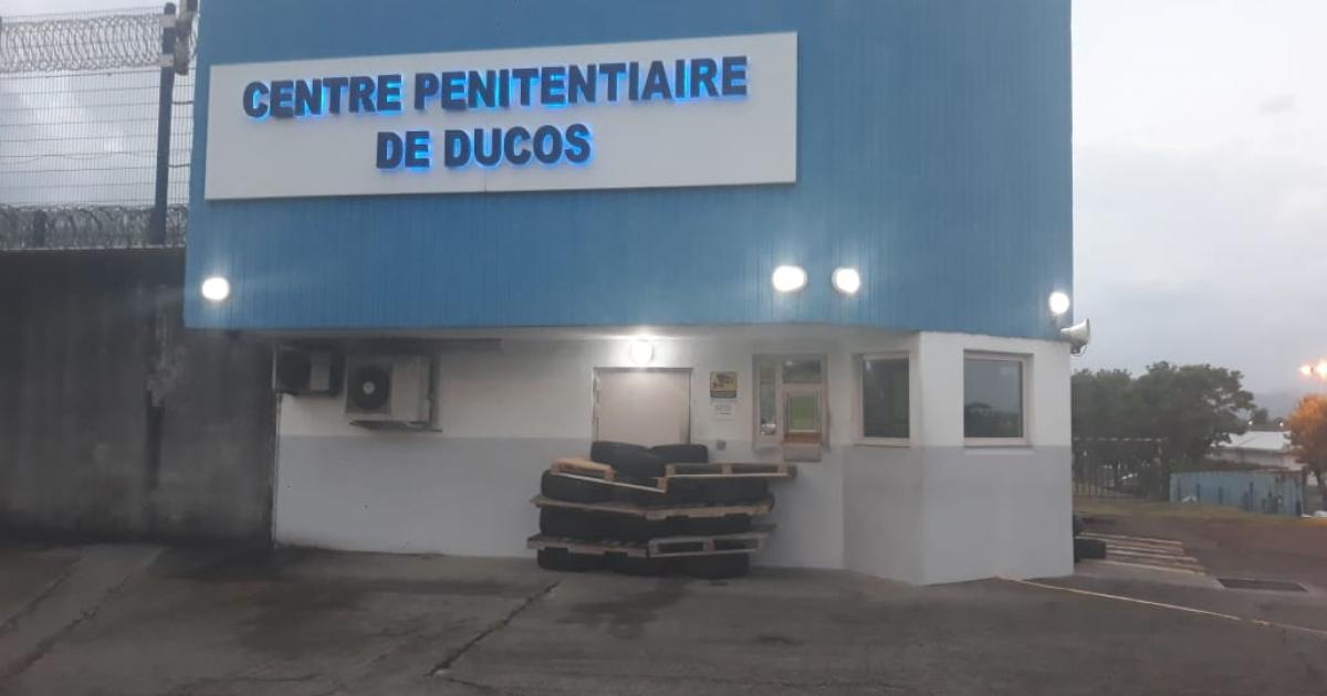 L'Etat a trois mois pour mettre le centre pénitentiaire de Ducos aux normes
