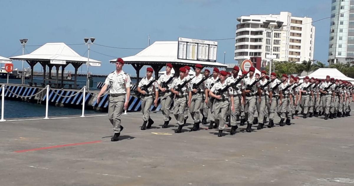 Le défilé du 14 juillet sur le bord de mer de Fort-de-France