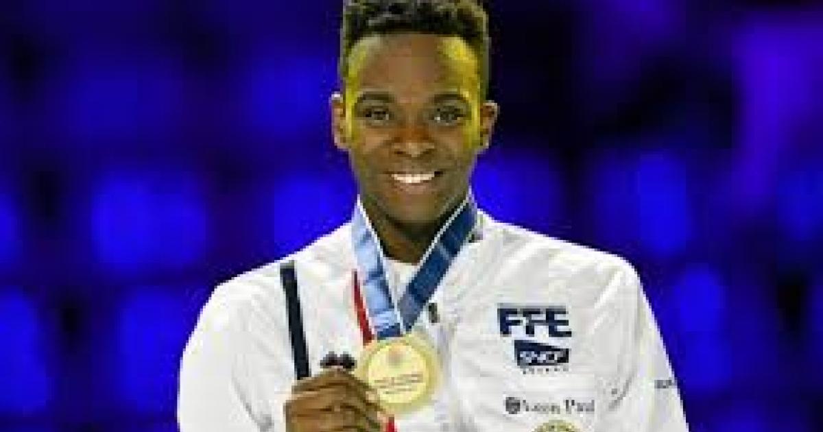     





Enzo Lefort sacré champion du monde de fleuret 




