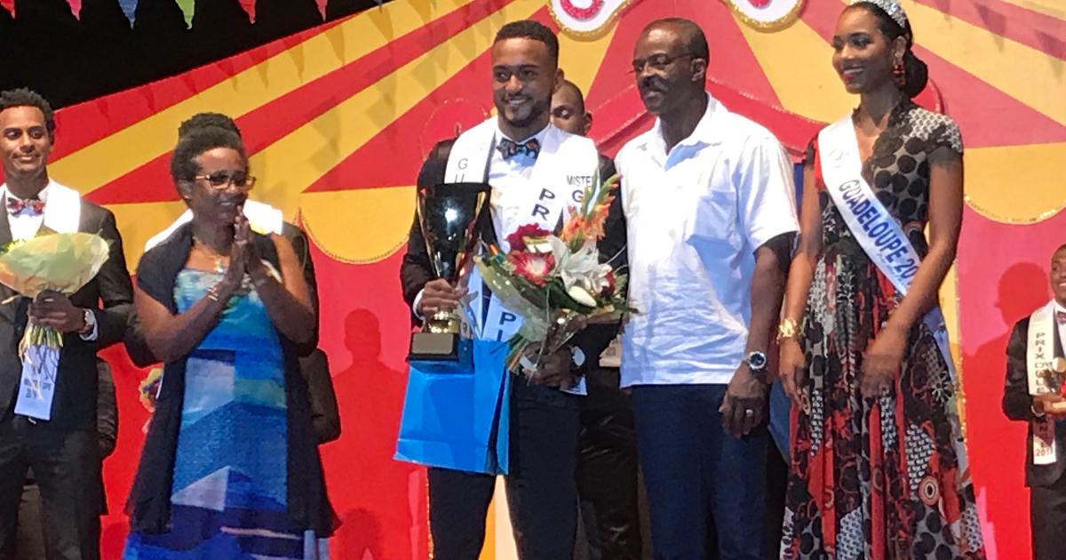     





Nicolas Morvan est le nouveau mister Guadeloupe




