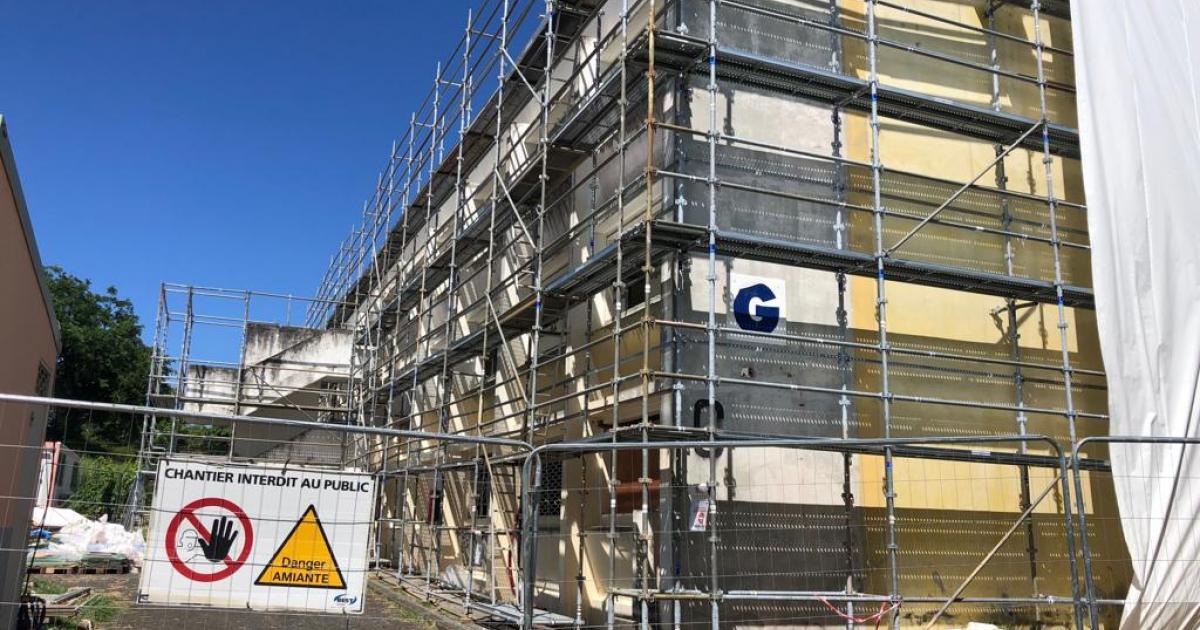 Des travaux de désamiantage à la cité scolaire de la Jetée au François
