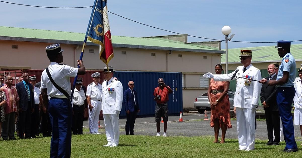 Le colonel Thierry Renard prend officiellement le commandement