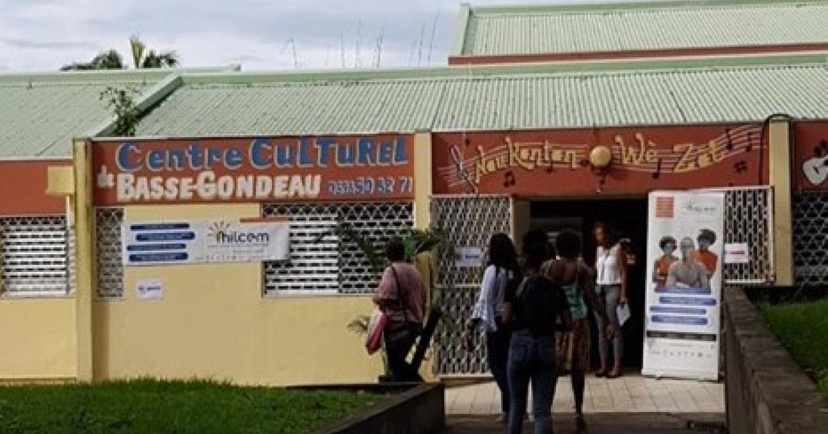     





Challenge emploi : plus d'une centaine de jeunes au Centre Culturel de Basse-Gondeau




