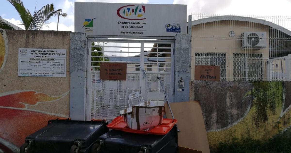     





Les artisans mobilisés en soutien à Simon Vainqueur




