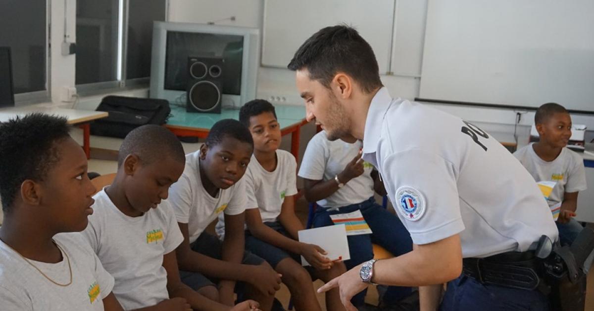 Opération de police avec le Rectorat "Bien vivre dans mon collège"