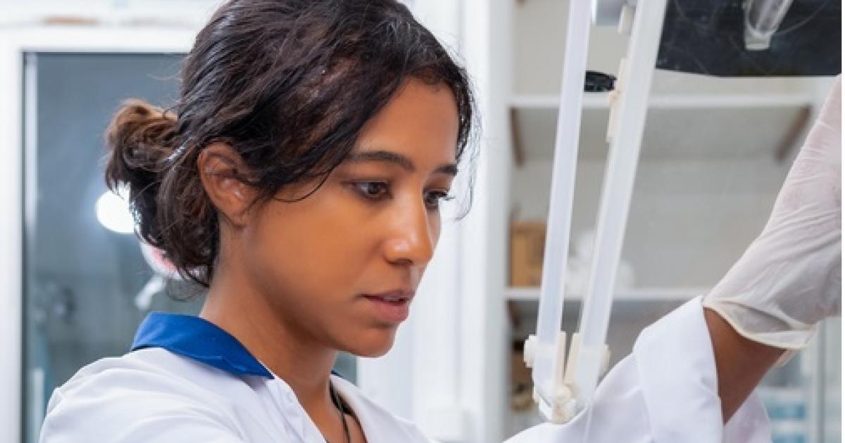 Une chercheuse guadeloupéenne récompensée par le "prix jeunes talents 2019 L'Oréal UNESCO"