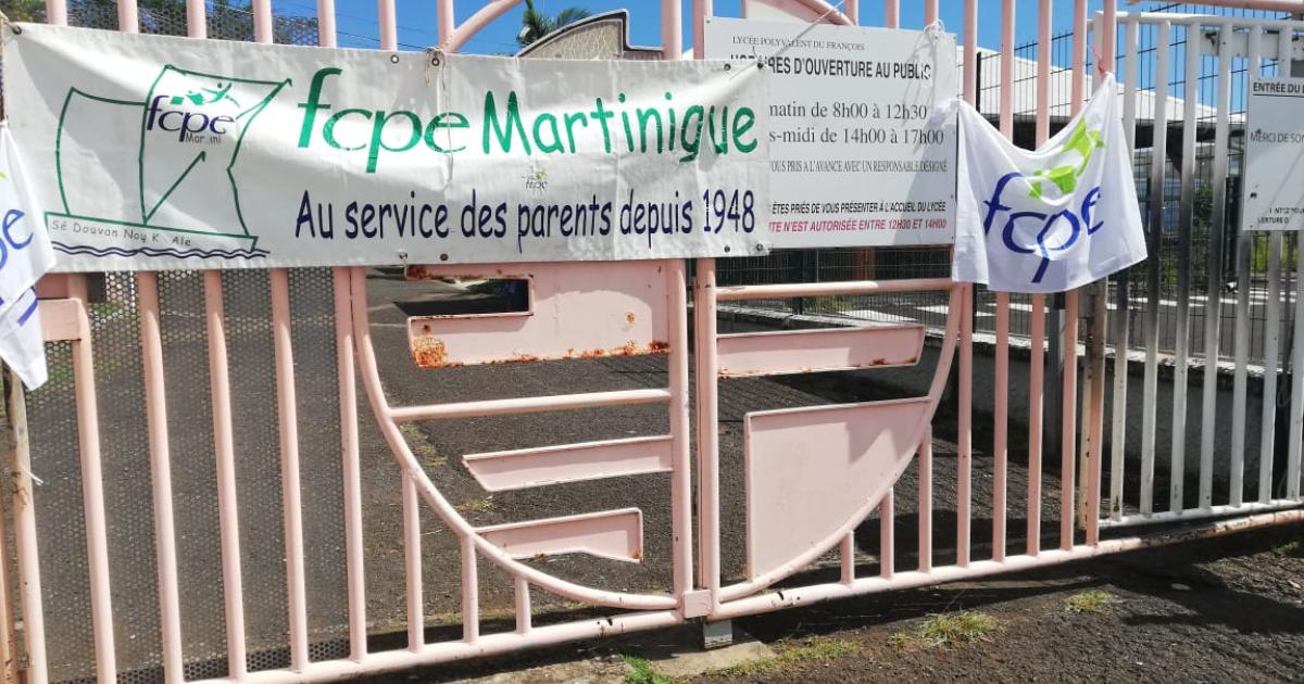 Reprise des cours au collège Adenet à la cité scolaire de la Jetée au François