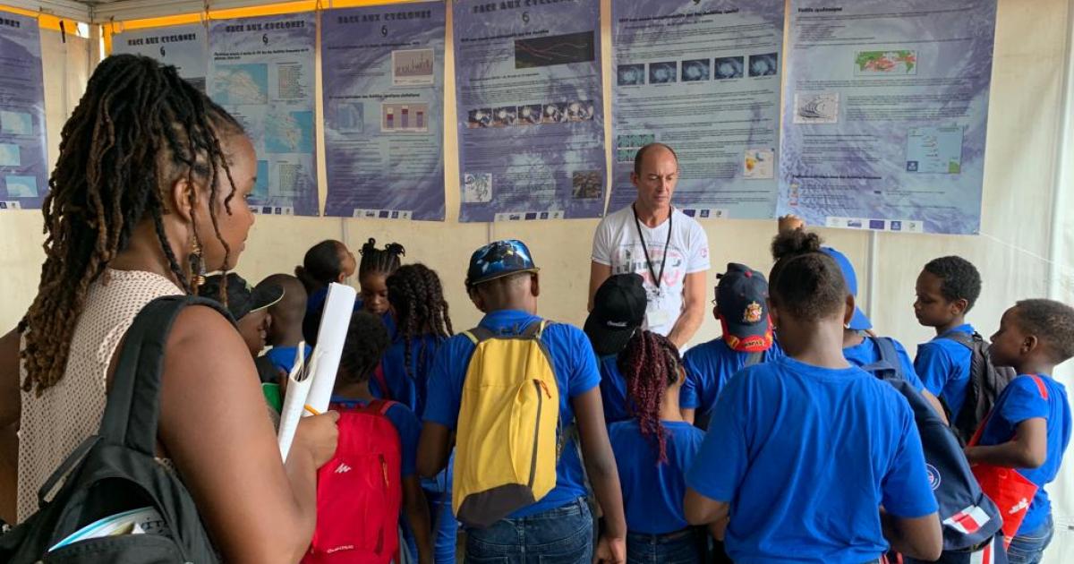Fête de la science : les scolaires face aux cyclones