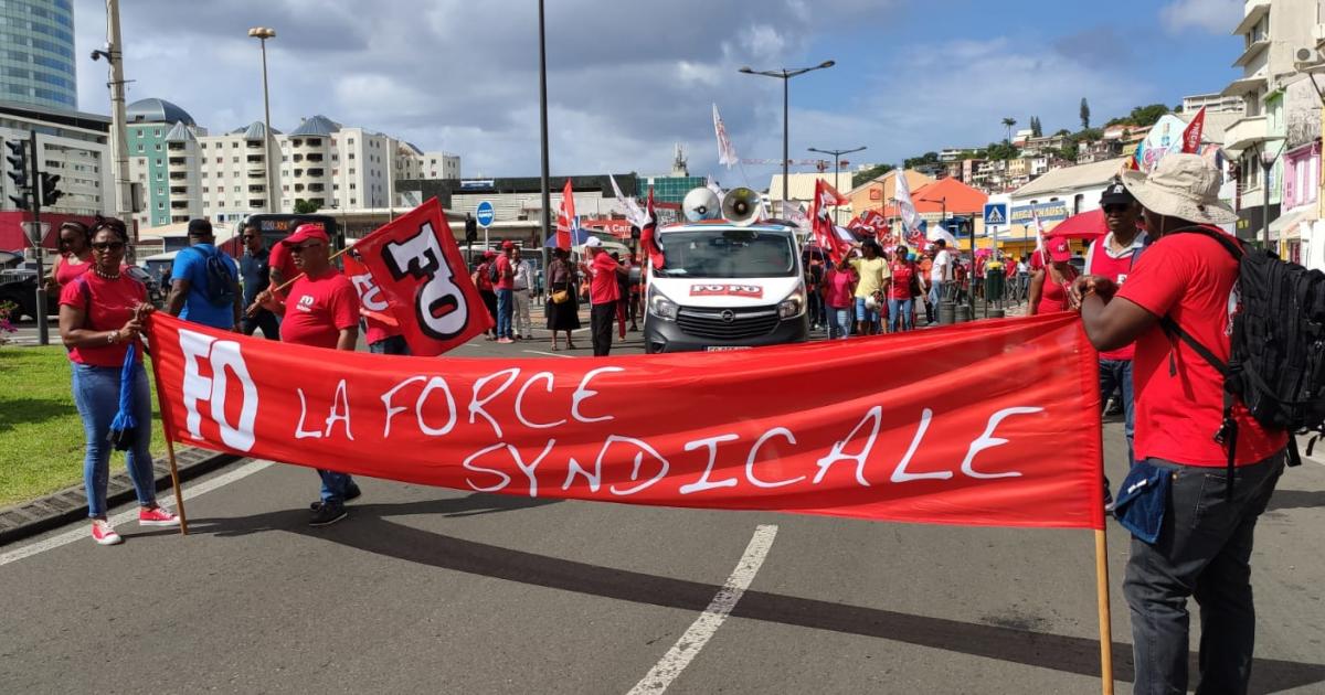 La police dénombre 1700 manifestants à Fort-de-France