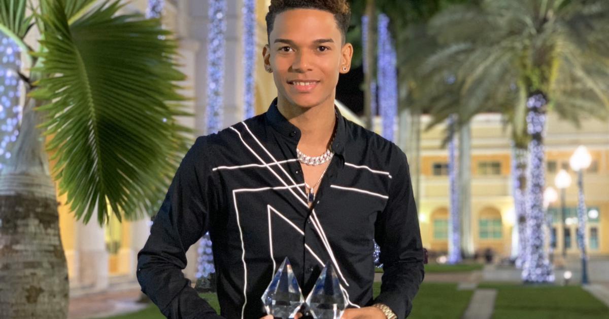     





Antonny Drew remporte deux awards aux Haitian Music Awards à Miami




