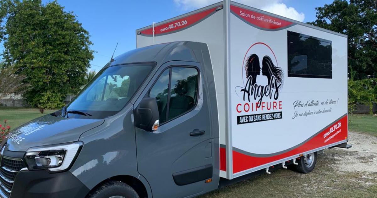 Un salon de coiffure ambulant pour un service de proximité