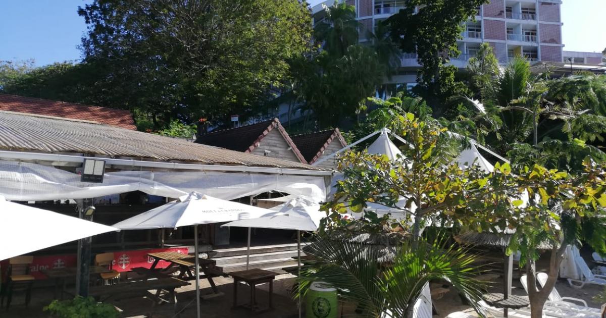 Le Lili's Bar met la clé sous la paillotte