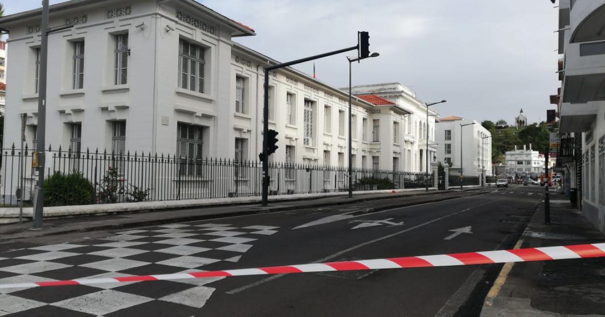 Un sac suspect déposé près de la Préfecture