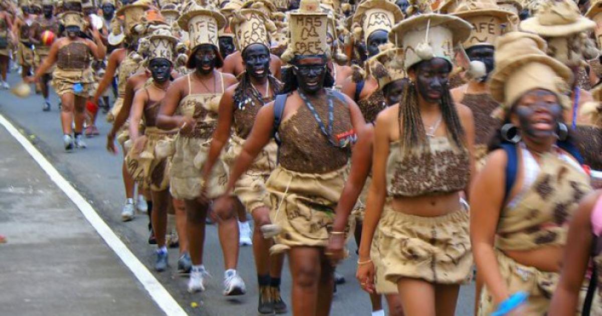 Carnaval de dimanche : deux interpellations et 396 véhicules flashés