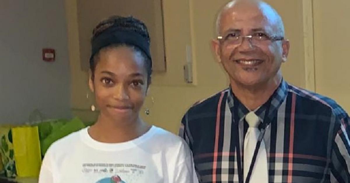     





Anaïs Joachim remporte les Olympiades de chimie de Guadeloupe




