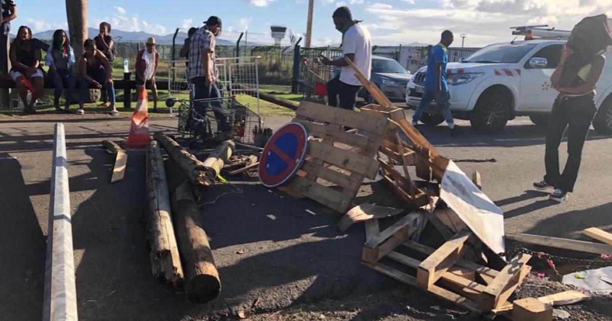 Mobilisation à l’aéroport Martinique Aimé Césaire