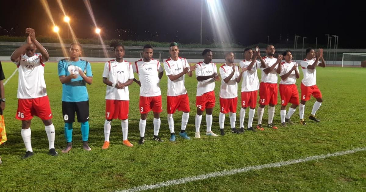 Coupe VYV : l'Aiglon du Lamentin domine le Golden Lion 4/0