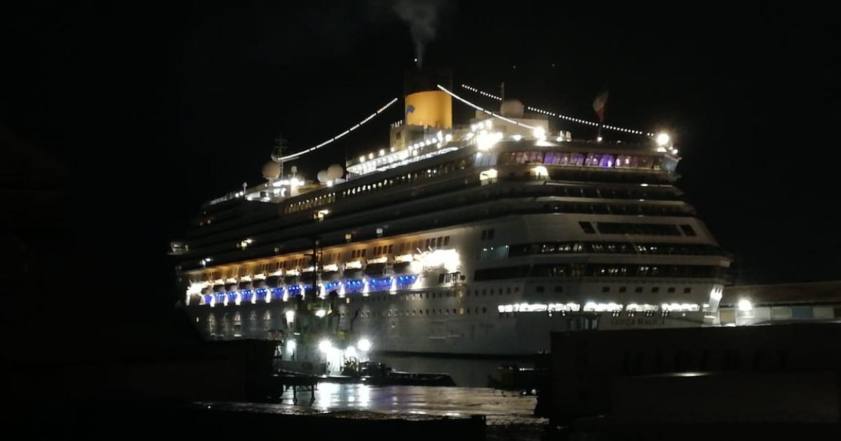 Le Costa-Magica est à quai ce vendredi matin au port de Fort-de-France