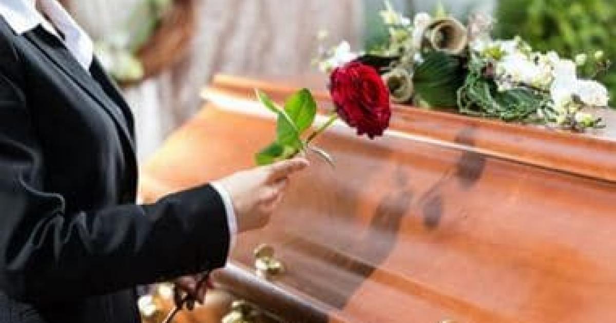 Coronavirus : des défunts enterrés rapidement, par précaution