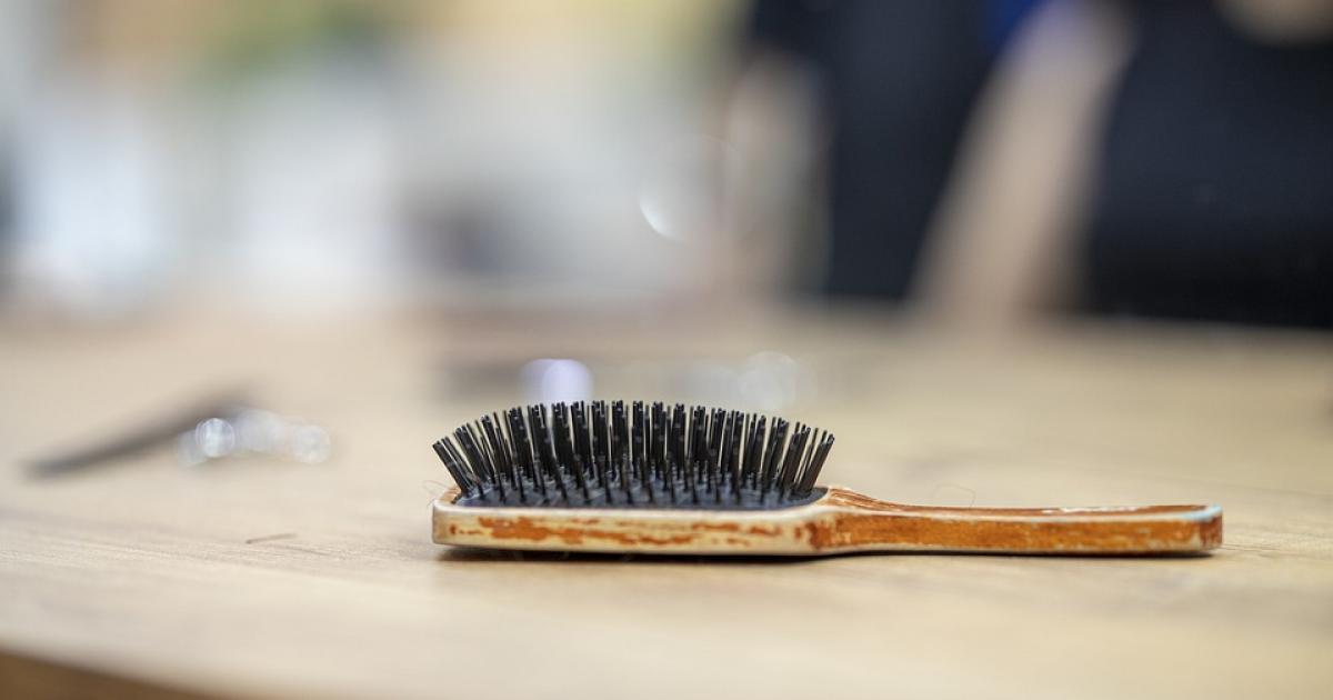 Comment s'occuper de ses cheveux en période de confinement ?
