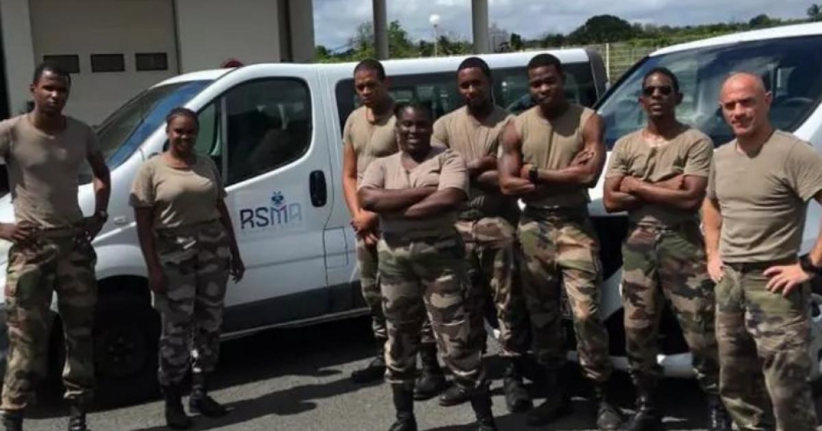 Les stagiaires du RSMA au soutien du CHU