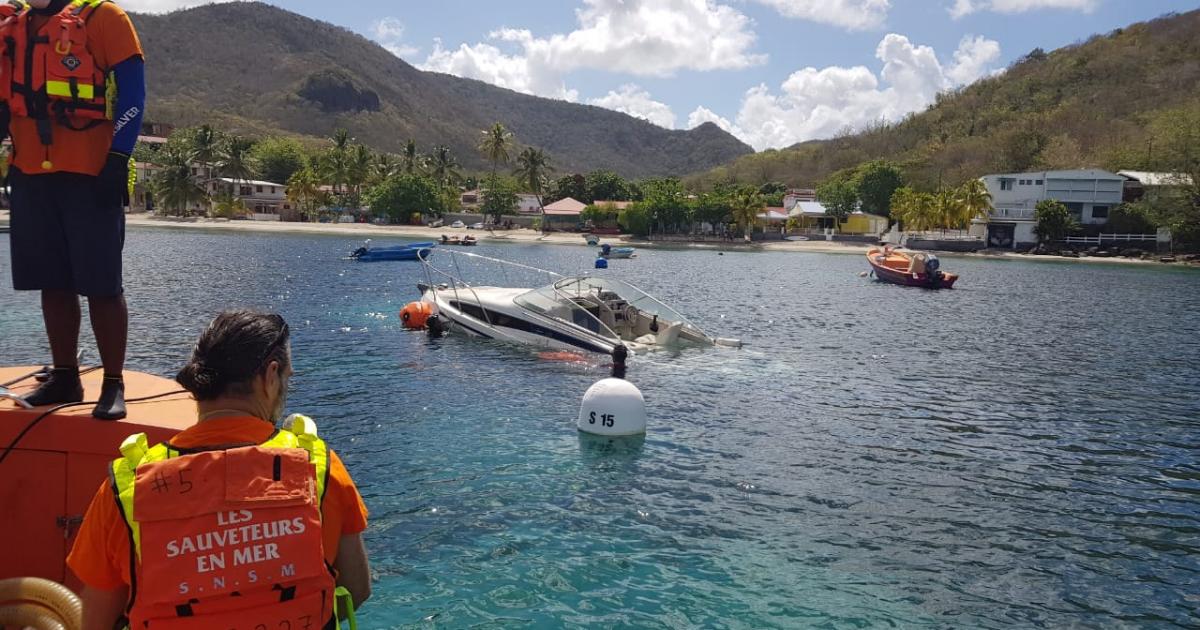 Un bateau sauvé du naufrage aux Anses d'Arlet