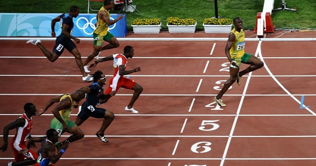 La distanciation sociale selon Usain Bolt fait fureur