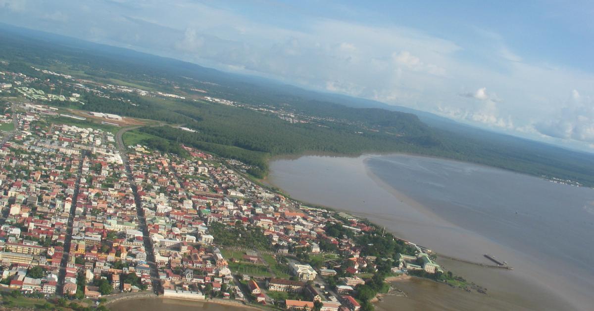     





Guyane : une grande partie de la population demande le reconfinement total




