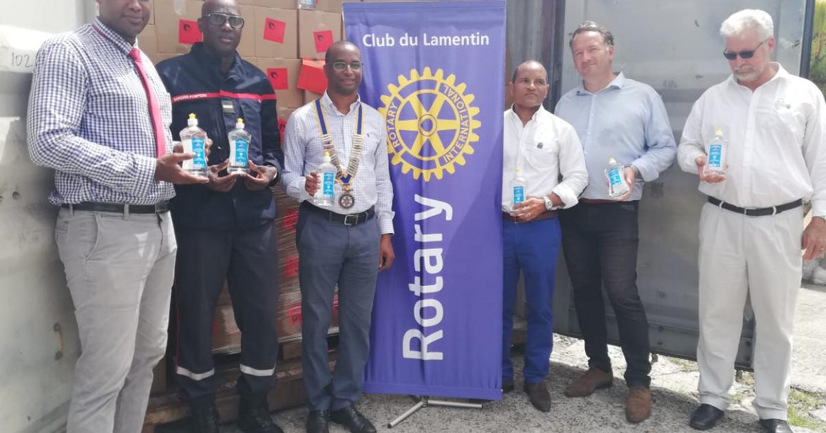 Plus de 13 000 litres de solution hydroalcoolique pour Haïti