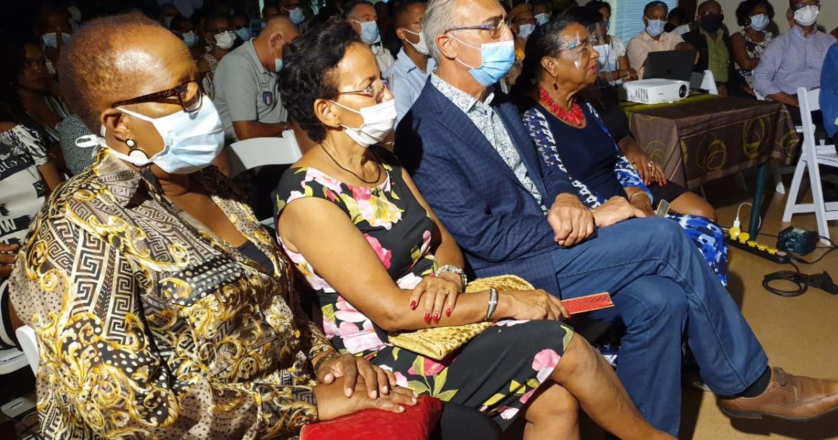 "Précieuse Guadeloupe", le nouveau livre du Conseil Départemental
