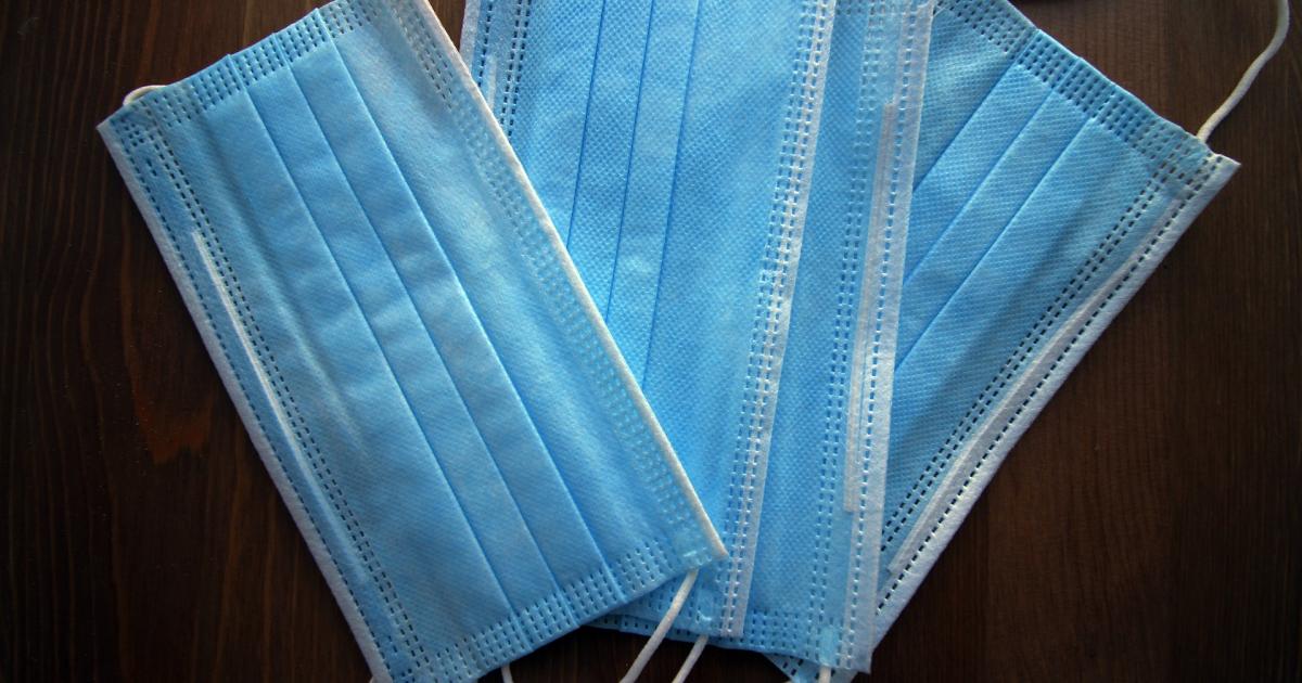 Les gestes à adopter pour bien porter le masque