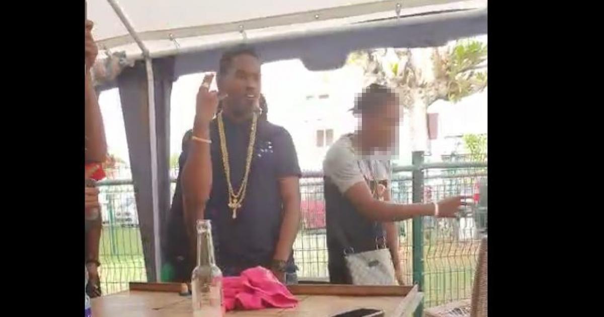 Mickaël Stanislas entendu en garde à vue suite à sa présence dans un clip montrant des armes à feu