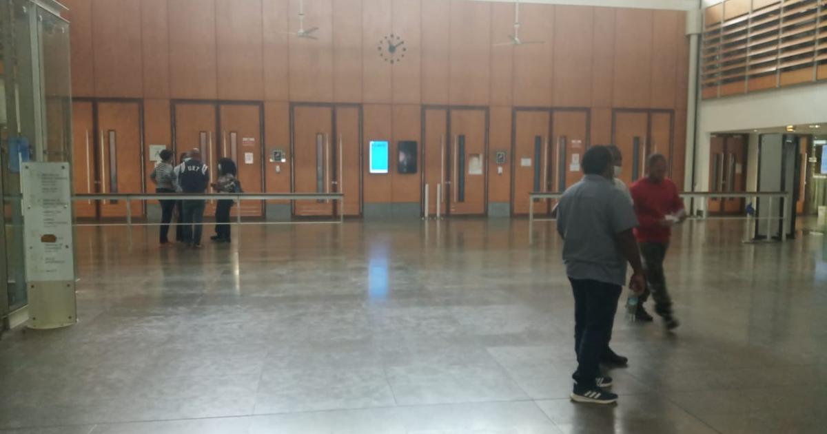 Un surveillant pénitentiaire de Ducos jugé pour des violences sur des détenus