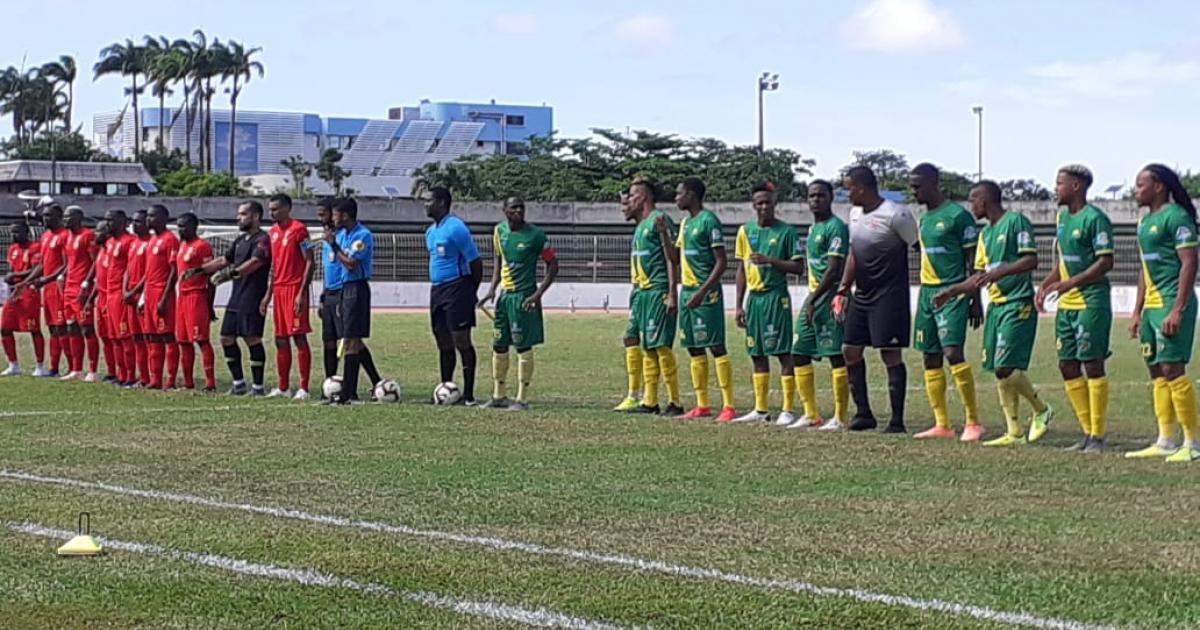 Football : les compétitions amateures suspendues au moins jusqu'au 1er décembre