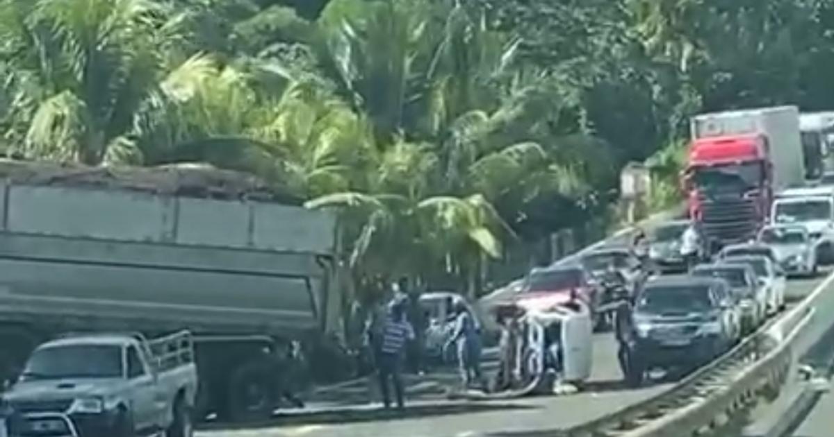 Collision entre deux véhicules : trois blessés légers