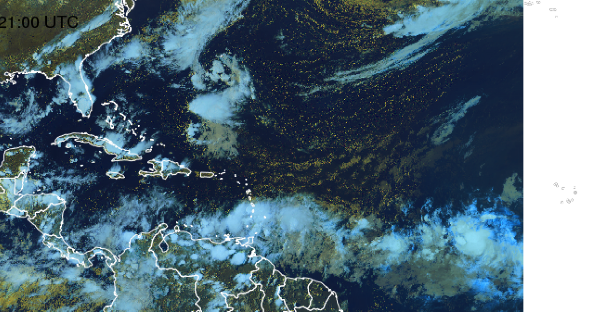 Une onde tropicale traverse la Martinique cette nuit, deux autres sont sous surveillance