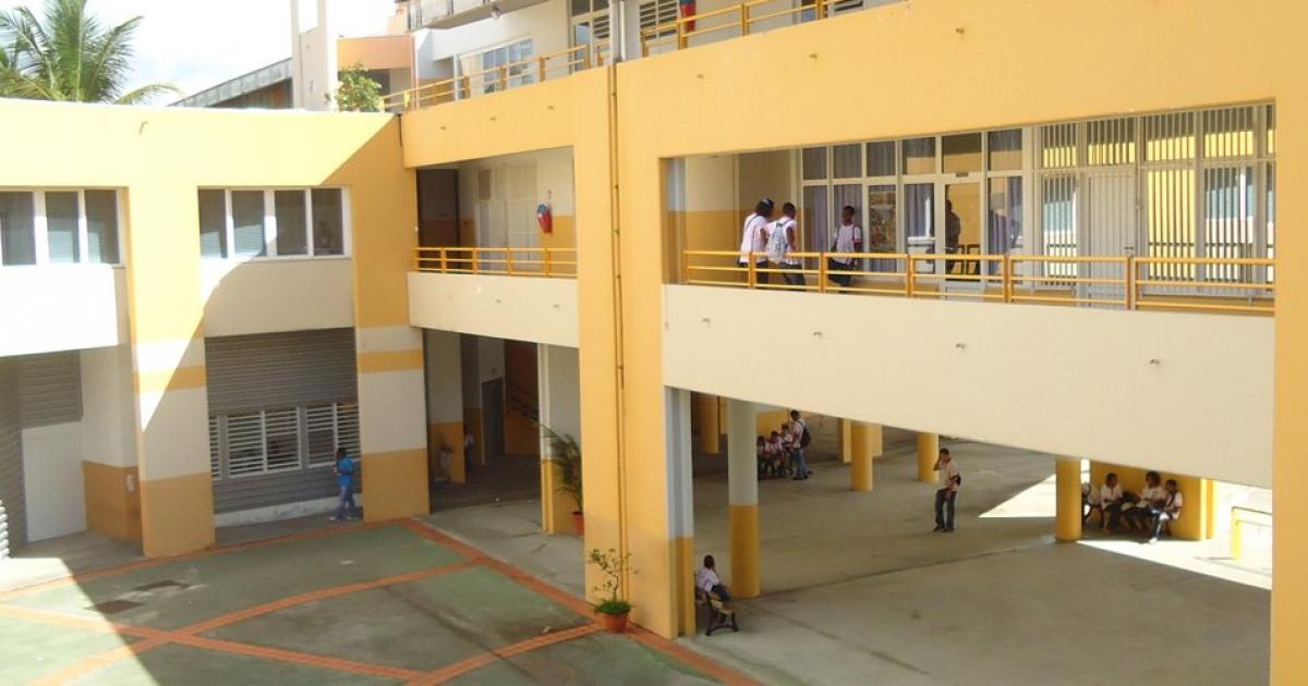 Pas d'internat ni de cantine scolaire au Lycée Acajou 2