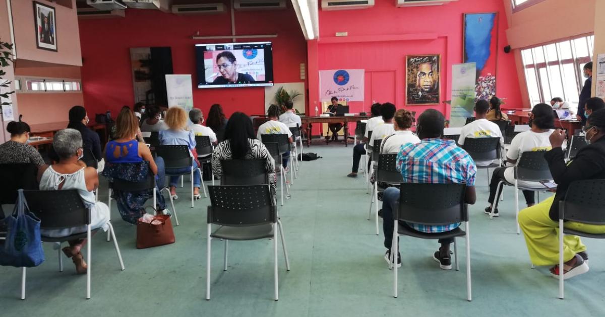 Webinaire et conférence pour prévenir le suicide