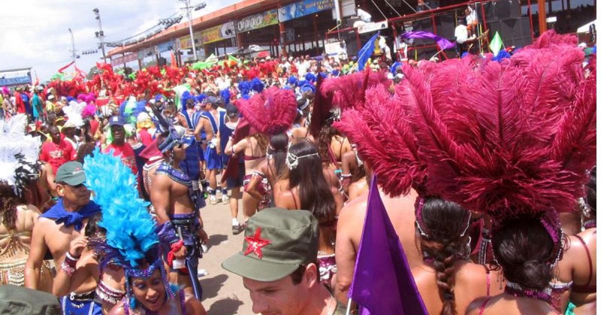     





Le gouvernement trinidadien estime que le maintien du carnaval est impossible




